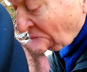 80 ans papy me suce