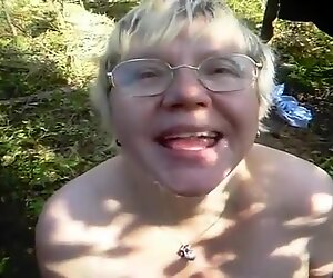 Vidéo de fait-maison la plus chaude avec éjaculation faciale, scènes de dehors