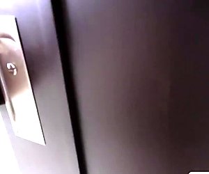 Bailey og eføy får en stygg trekant