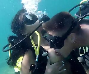 Sugarbabestv: Sofia Pavlidi Underwater porn