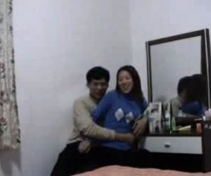 Kami mencintai non-profesional imut lebah istri taiwan full clip