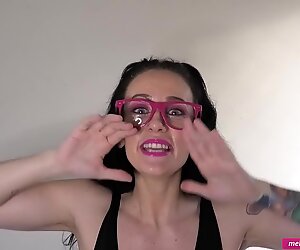 Melody Radford Amateur BIG TIT MILF Blowjob with No Makeup & Huge Facial