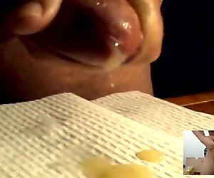 Poppers Cumshots ! Together