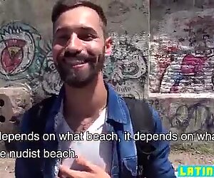 Stright latino pompe minets grosse queue en public dehors