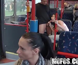 Mofos - mofos b côtés - (bonnie) - public lovemaking city voiture Footage