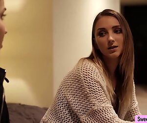 Arrapoto figliata leccata MILF FIGA